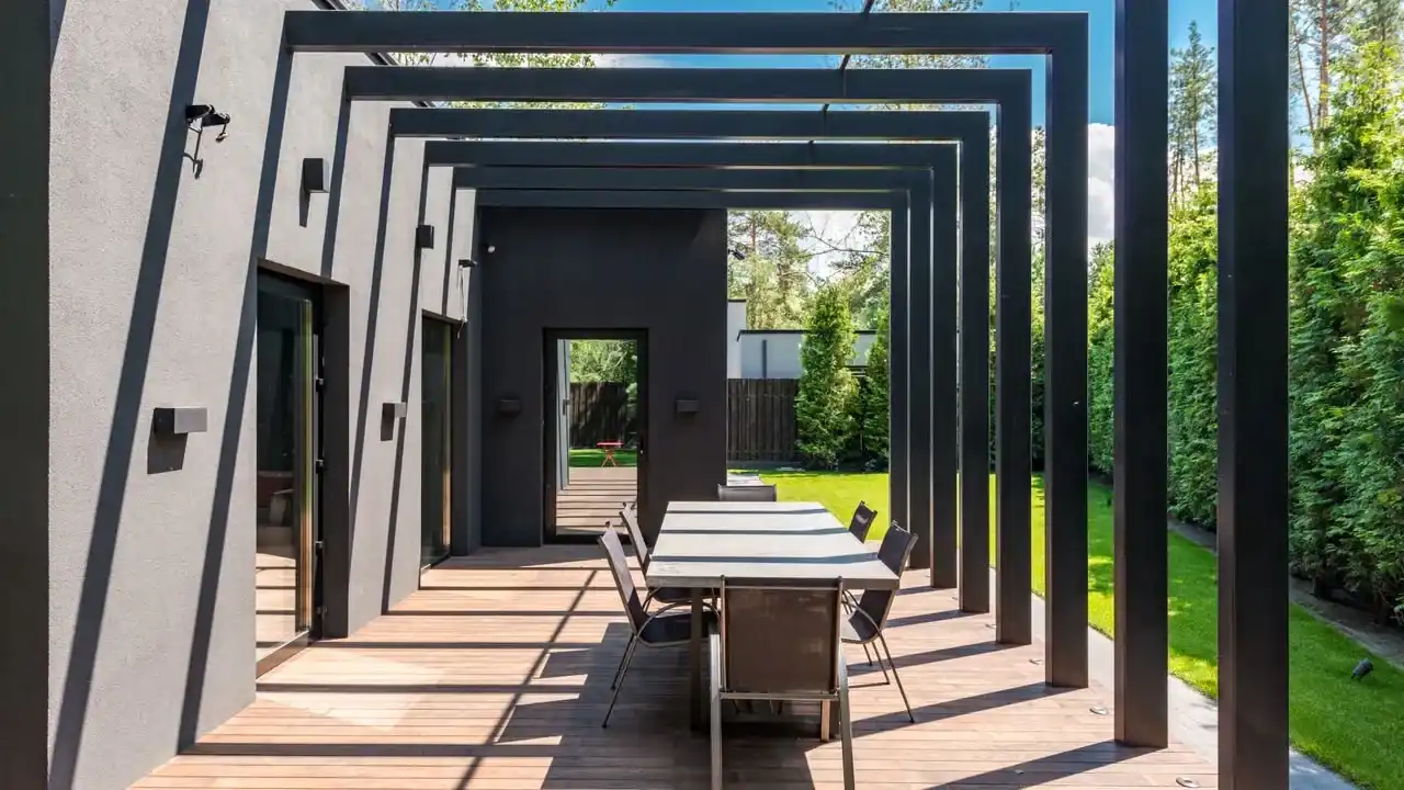 Pergola & Patio
